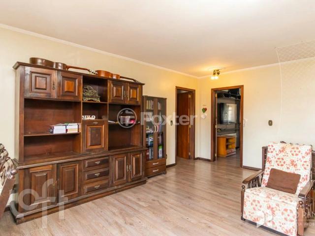 Casa / Sobrado para Venda em Porto Alegre/RS Camaquã 4 Quartos