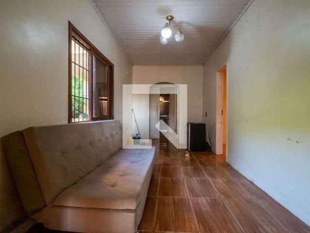 Casa / Sobrado para Venda em Porto Alegre/RS Camaquã 4 Quartos