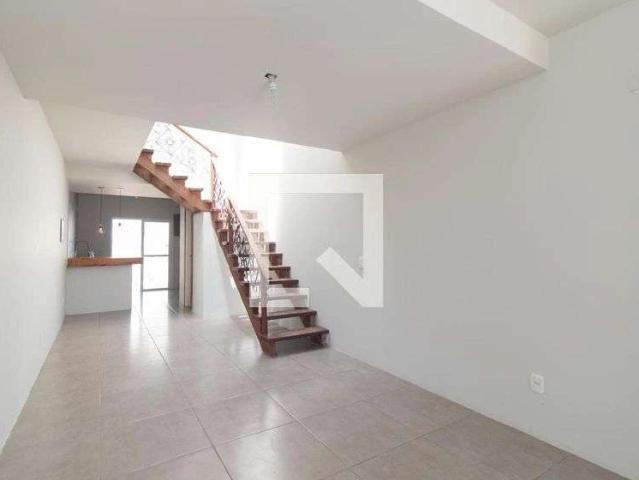 Casa / Sobrado para Venda em Porto Alegre/RS Campo Novo 2 Quartos