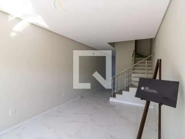 Casa / Sobrado para Venda em Porto Alegre/RS Campo Novo 2 Quartos
