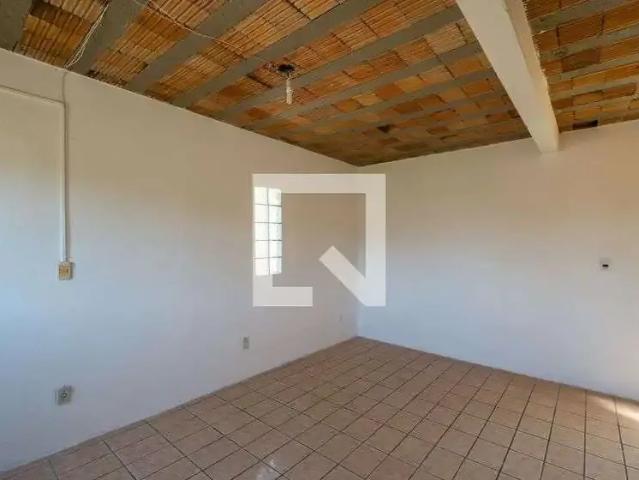 Casa / Sobrado para Venda em Porto Alegre/RS Campo Novo 2 Quartos