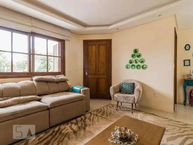 Casa / Sobrado para Venda em Porto Alegre/RS Campo Novo 3 Quartos