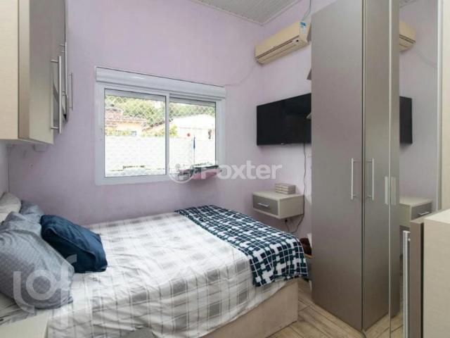 Casa / Sobrado para Venda em Porto Alegre/RS Cascata 2 Quartos