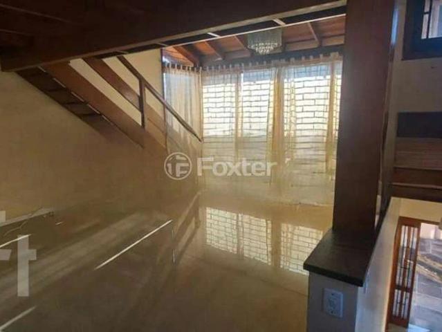 Casa / Sobrado para Venda em Porto Alegre/RS Cascata 3 Quartos