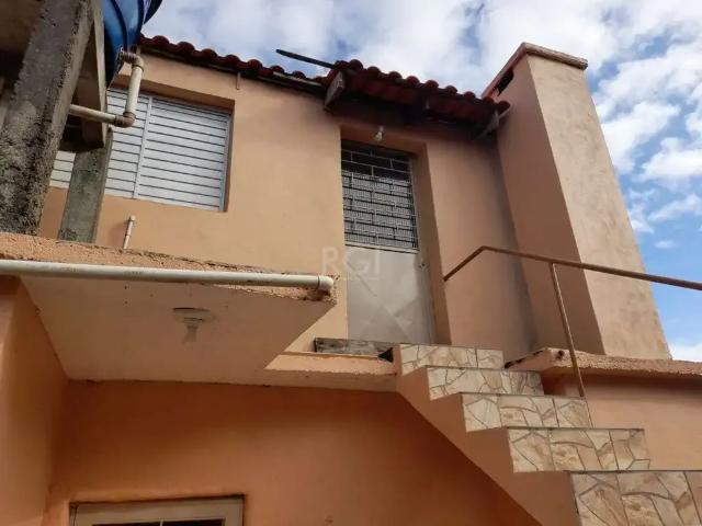 Casa / Sobrado para Venda em Porto Alegre/RS Cascata 3 Quartos