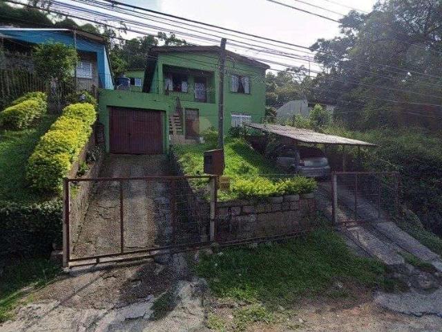 Casa / Sobrado para Venda em Porto Alegre/RS Cascata 5 Quartos