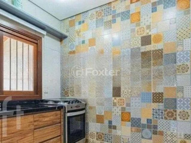 Casa / Sobrado para Venda em Porto Alegre/RS Cavalhada 3 Quartos