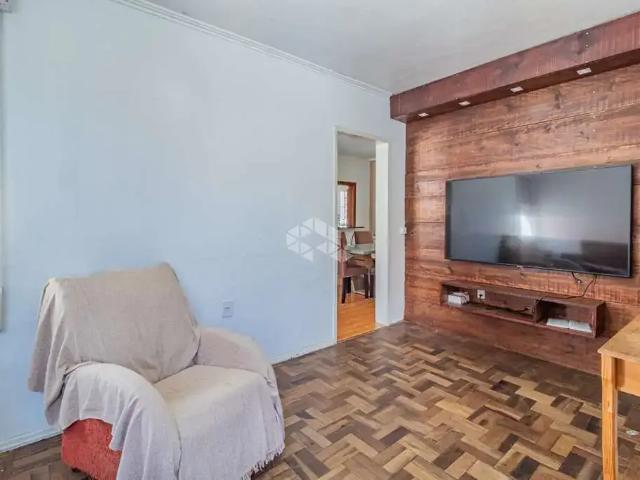 Casa / Sobrado para Venda em Porto Alegre/RS Cavalhada 3 Quartos