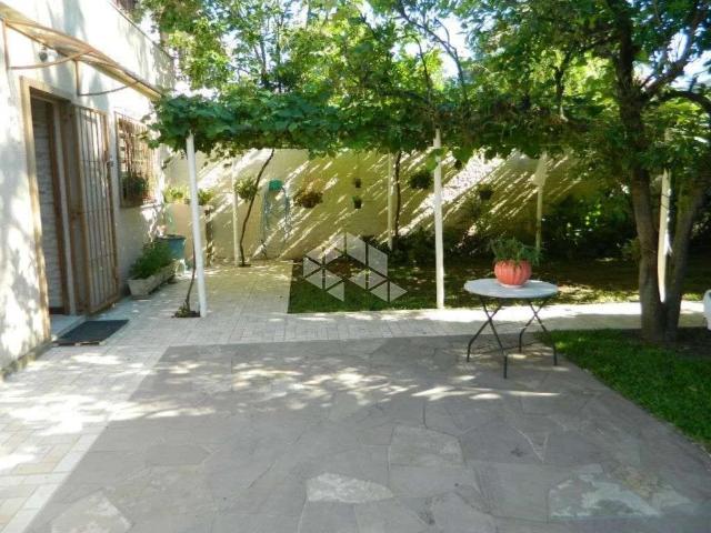 Casa / Sobrado para Venda em Porto Alegre/RS Cavalhada 3 Quartos