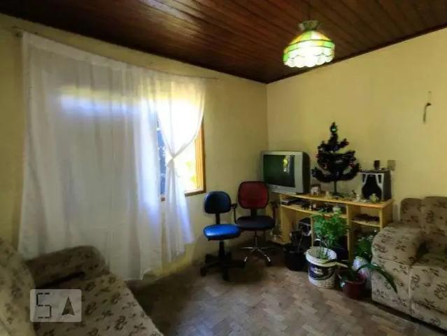 Casa / Sobrado para Venda em Porto Alegre/RS Cavalhada 3 Quartos