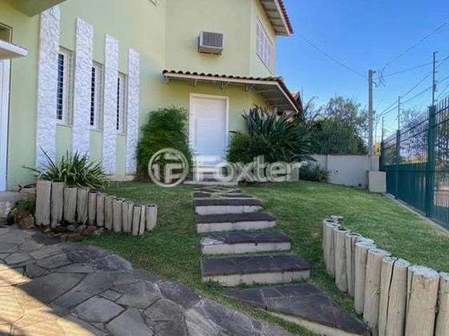 Casa / Sobrado para Venda em Porto Alegre/RS Cavalhada 3 Quartos
