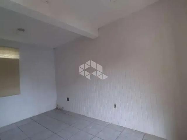 Casa / Sobrado para Venda em Porto Alegre/RS Cavalhada 3 Quartos
