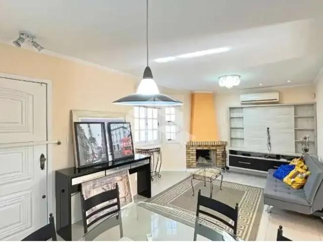 Casa / Sobrado para Venda em Porto Alegre/RS Cavalhada 3 Quartos