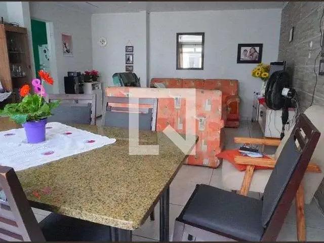 Casa / Sobrado para Venda em Porto Alegre/RS Cavalhada 4 Quartos
