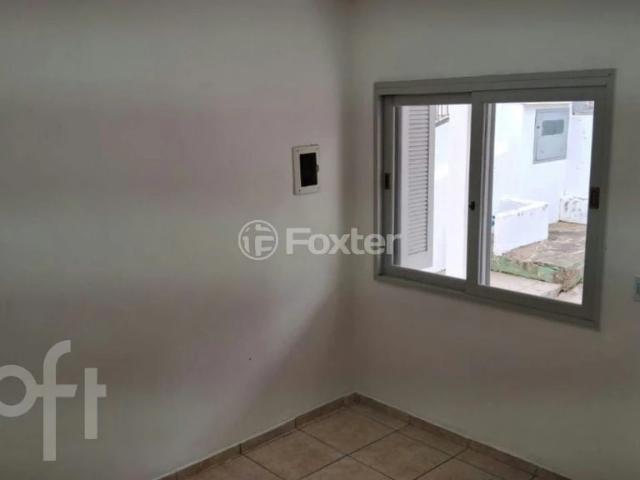 Casa / Sobrado para Venda em Porto Alegre/RS Cavalhada 4 Quartos