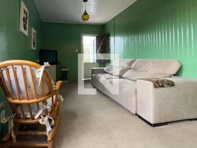 Casa / Sobrado para Venda em Porto Alegre/RS Cavalhada 4 Quartos