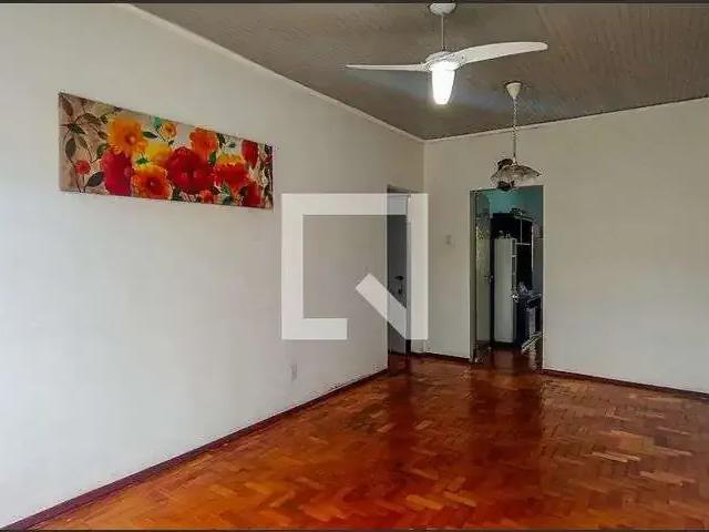 Casa / Sobrado para Venda em Porto Alegre/RS Cavalhada 5 Quartos