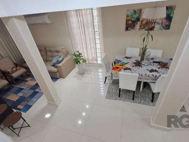 Casa / Sobrado para Venda em Porto Alegre/RS Centro Histórico 2 Quartos