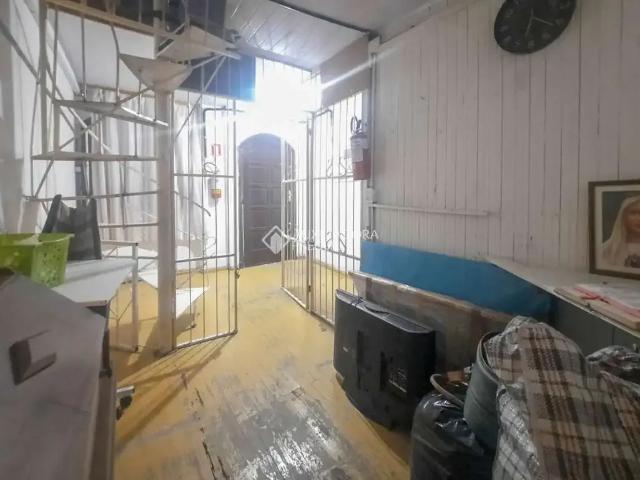Casa / Sobrado para Venda em Porto Alegre/RS Centro Histórico 2 Quartos