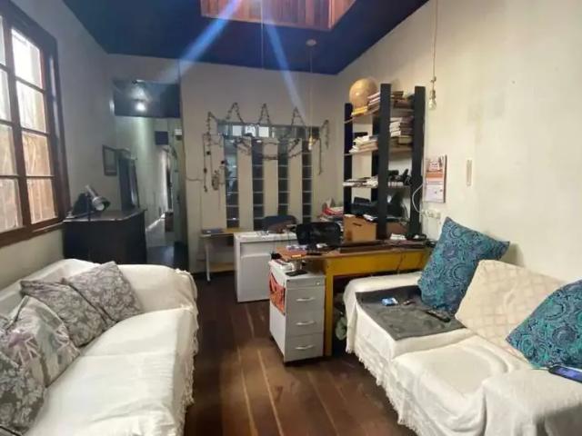 Casa / Sobrado para Venda em Porto Alegre/RS Centro Histórico 4 Quartos