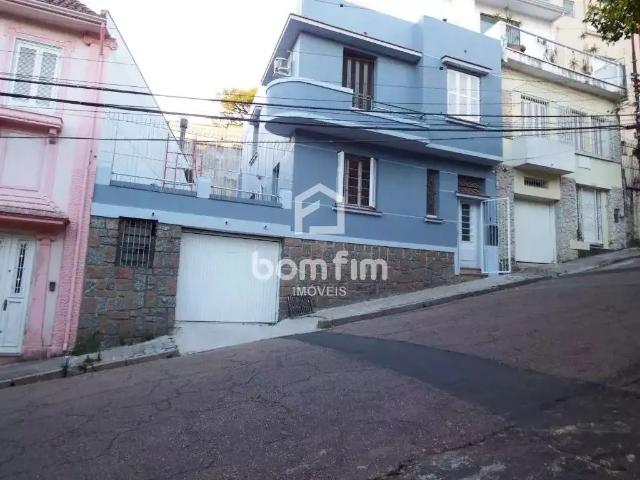 Casa / Sobrado para Venda em Porto Alegre/RS Centro Histórico 4 Quartos