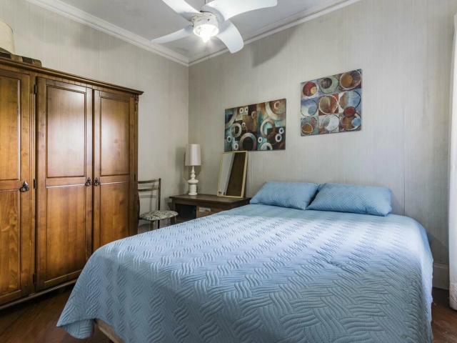 Casa / Sobrado para Venda em Porto Alegre/RS Chácara das Pedras 3 Quartos