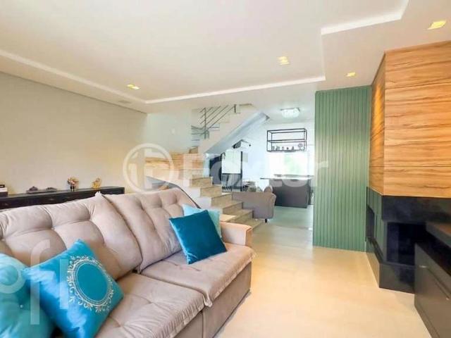 Casa / Sobrado para Venda em Porto Alegre/RS Chácara das Pedras 3 Quartos