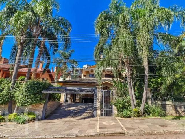 Casa / Sobrado para Venda em Porto Alegre/RS Chácara das Pedras 3 Quartos