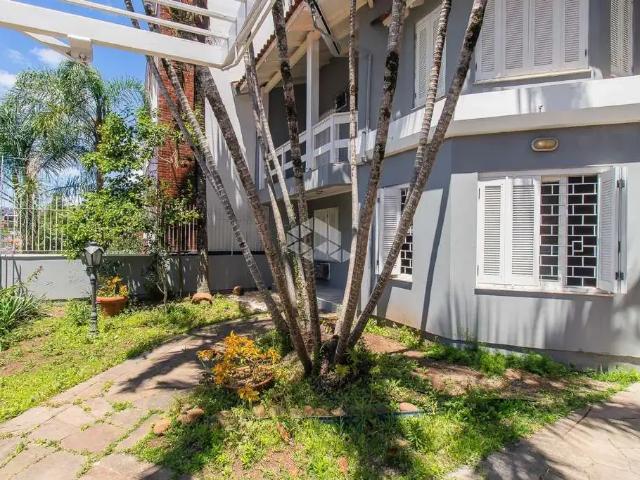 Casa / Sobrado para Venda em Porto Alegre/RS Chácara das Pedras 5 Quartos