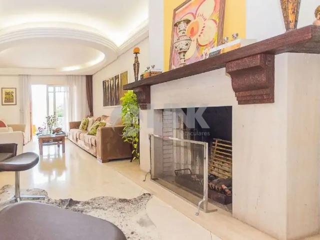 Casa / Sobrado para Venda em Porto Alegre/RS Chácara das Pedras 5 Quartos