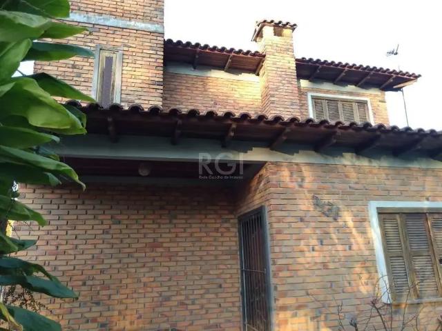 Casa / Sobrado para Venda em Porto Alegre/RS Chapéu do Sol 2 Quartos