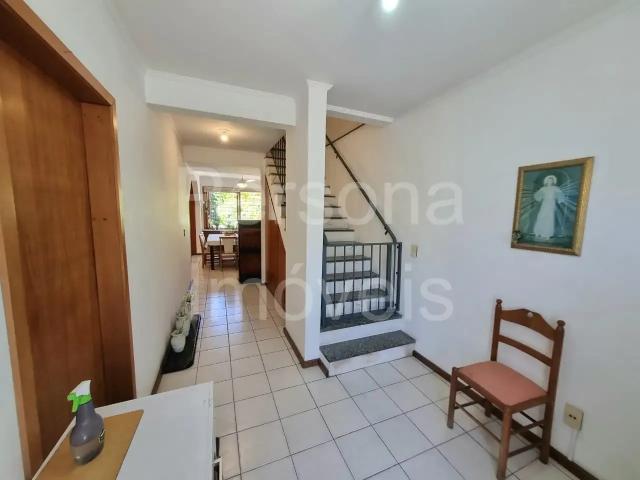 Casa / Sobrado para Venda em Porto Alegre/RS Cidade Baixa 3 Quartos
