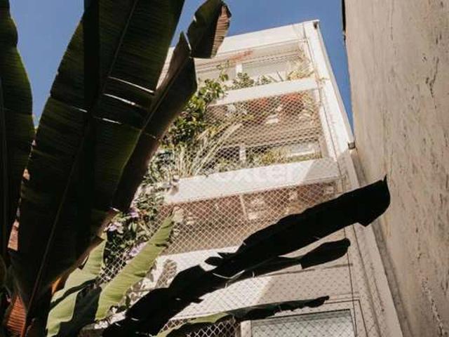 Casa / Sobrado para Venda em Porto Alegre/RS Cidade Baixa 2 Quartos