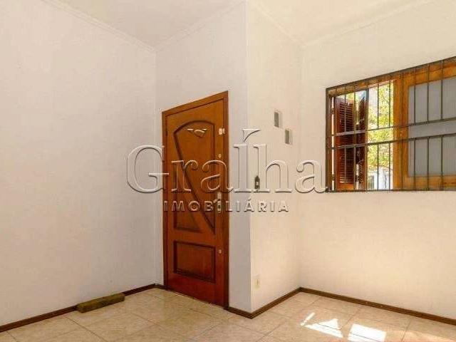 Casa / Sobrado para Venda em Porto Alegre/RS Cidade Baixa 2 Quartos