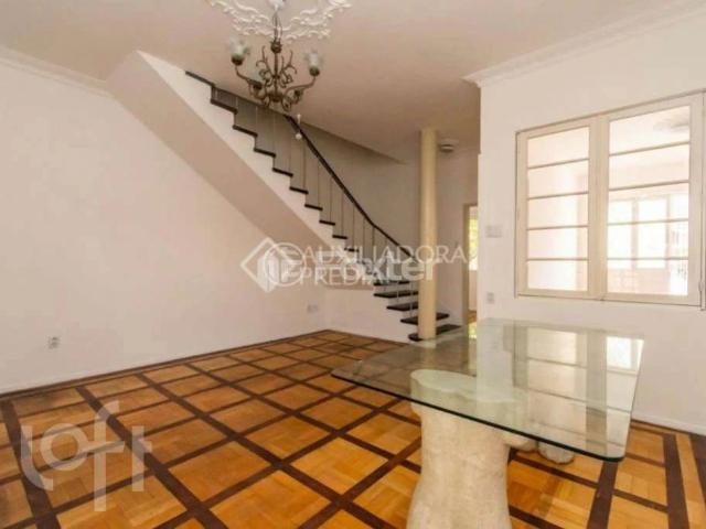 Casa / Sobrado para Venda em Porto Alegre/RS Cidade Baixa 4 Quartos