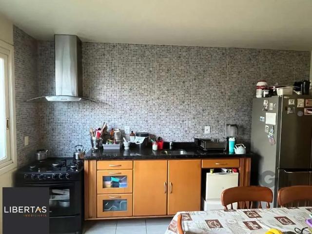 Casa / Sobrado para Venda em Porto Alegre/RS Cidade Baixa 5 Quartos