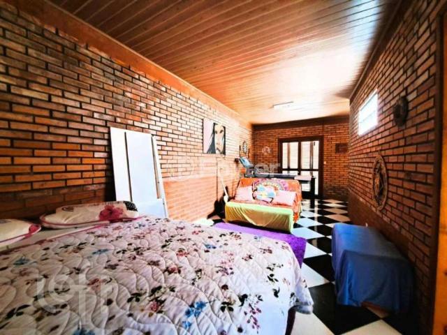 Casa / Sobrado para Venda em Porto Alegre/RS Cidade Baixa 6 Quartos