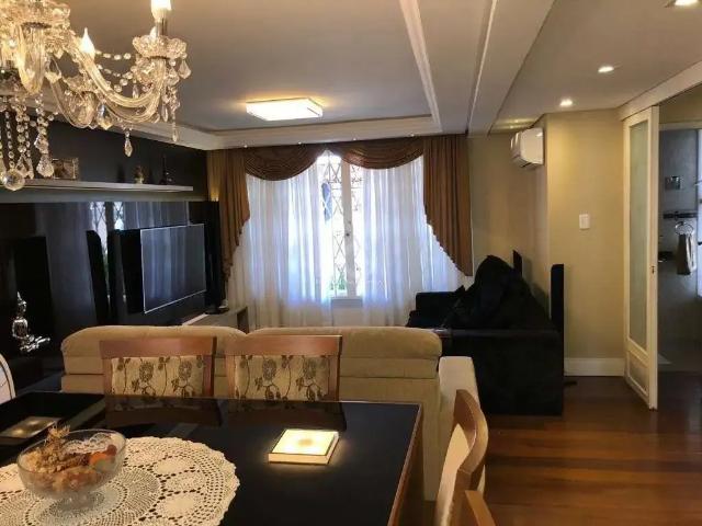 Casa / Sobrado para Venda em Porto Alegre/RS Coronel Aparício Borges 4 Quartos