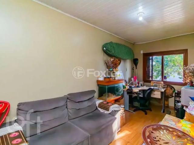 Casa / Sobrado para Venda em Porto Alegre/RS Coronel Aparício Borges 4 Quartos