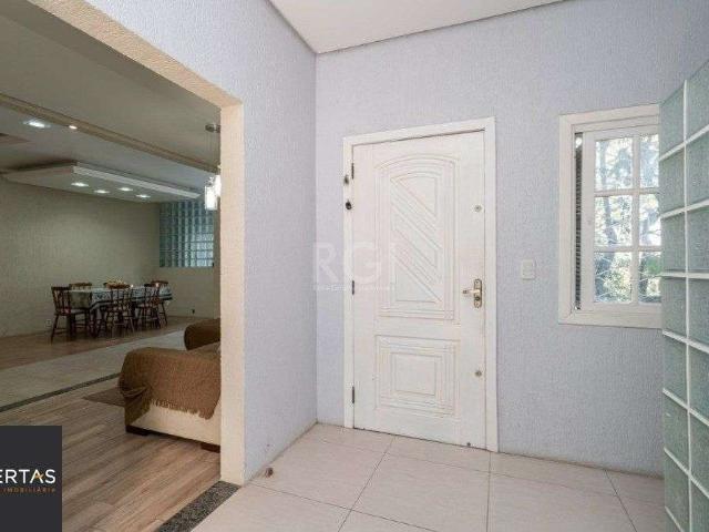 Casa / Sobrado para Venda em Porto Alegre/RS Coronel Aparício Borges 4 Quartos