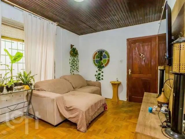 Casa / Sobrado para Venda em Porto Alegre/RS Coronel Aparício Borges 5 Quartos