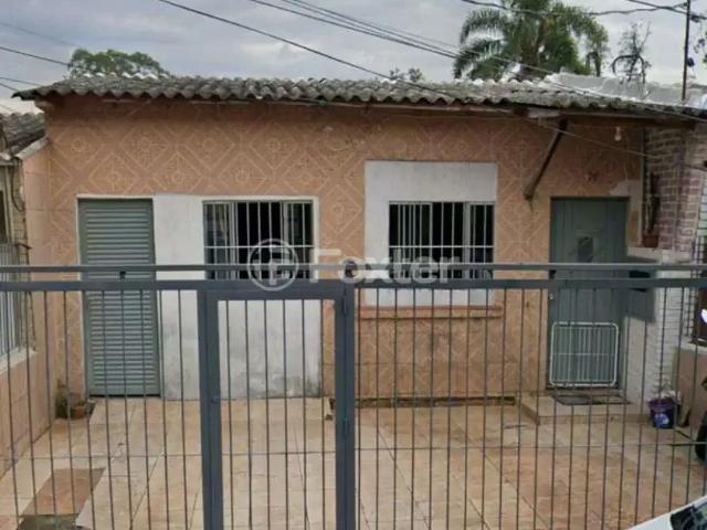 Casa / Sobrado para Venda em Porto Alegre/RS Coronel Aparício Borges 9 Quartos