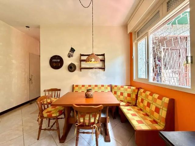 Casa / Sobrado para Venda em Porto Alegre/RS Cristo Redentor 3 Quartos