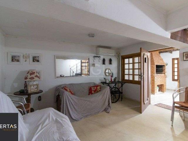 Casa / Sobrado para Venda em Porto Alegre/RS Cristo Redentor 3 Quartos