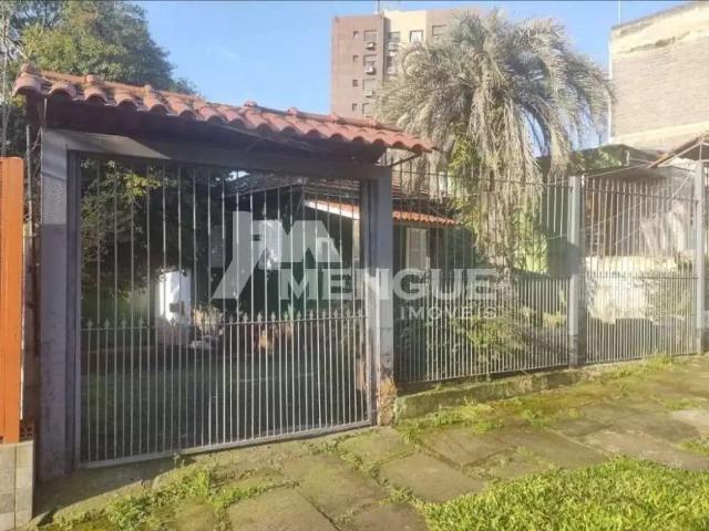 Casa / Sobrado para Venda em Porto Alegre/RS Cristo Redentor 3 Quartos