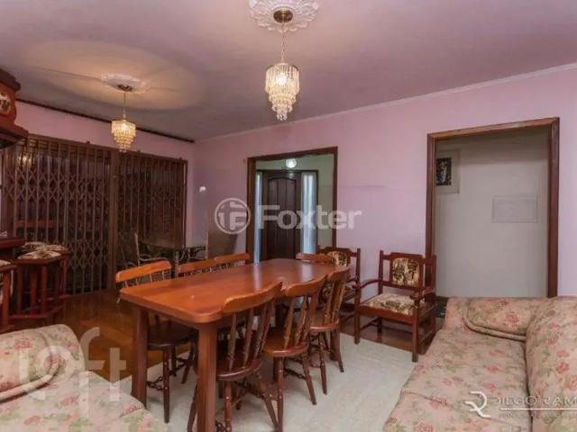 Casa / Sobrado para Venda em Porto Alegre/RS Cristo Redentor 3 Quartos