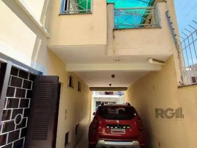 Casa / Sobrado para Venda em Porto Alegre/RS Cristo Redentor 4 Quartos