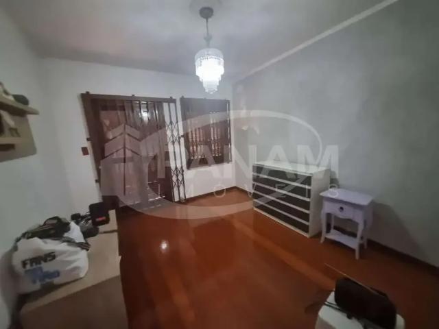 Casa / Sobrado para Venda em Porto Alegre/RS Cristo Redentor 4 Quartos