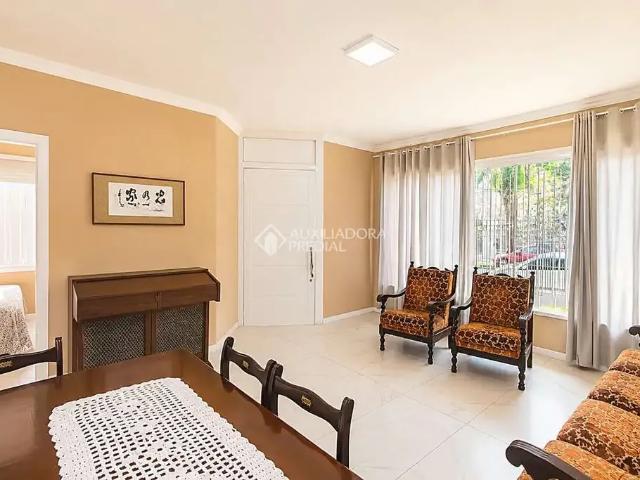 Casa / Sobrado para Venda em Porto Alegre/RS Cristo Redentor 4 Quartos