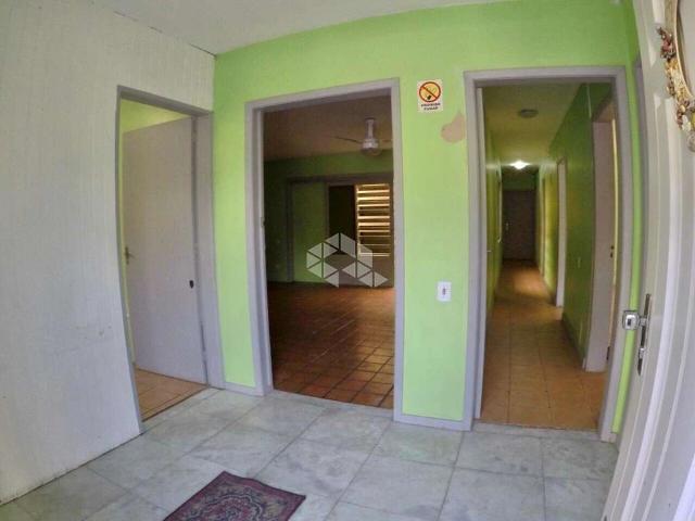 Casa / Sobrado para Venda em Porto Alegre/RS Cristo Redentor 4 Quartos